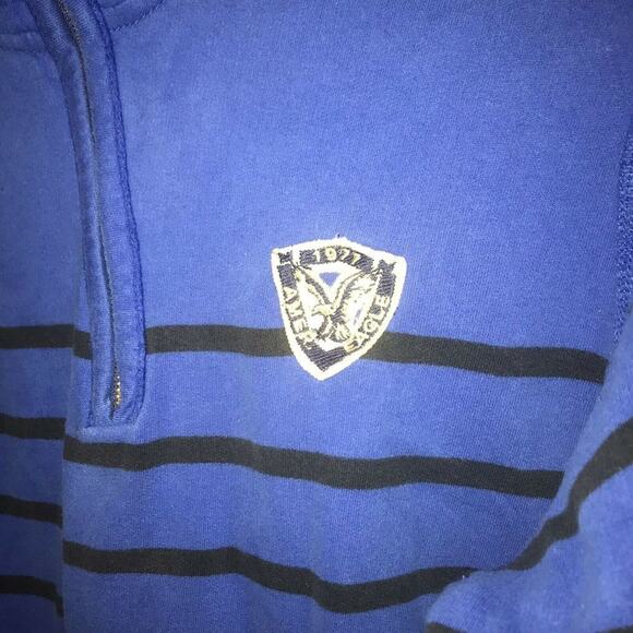 American Eagle Outfitters Blue Sz. Small Mock Neck W/ Patch Faded - Picture 2 of 5